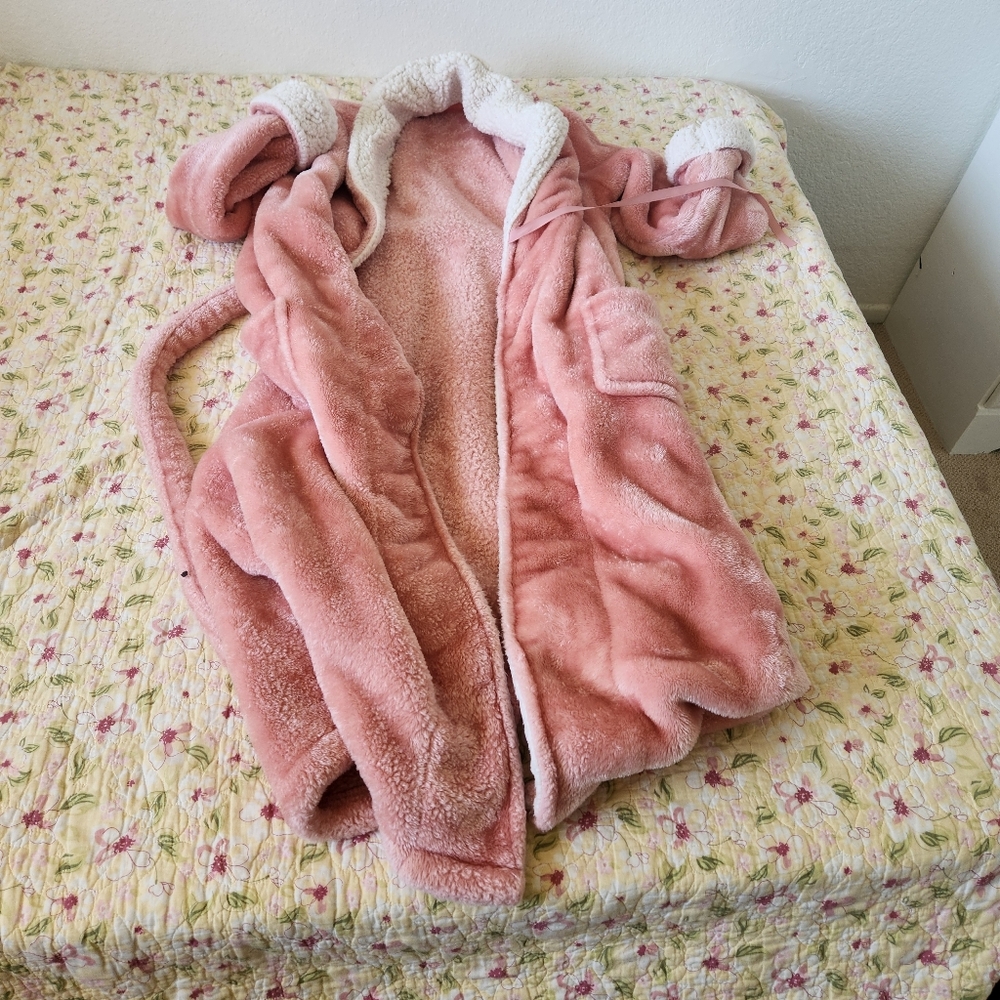 Nordstrom Cozy Pink and Cream Robe Size L #048 - Picture 10 of 10